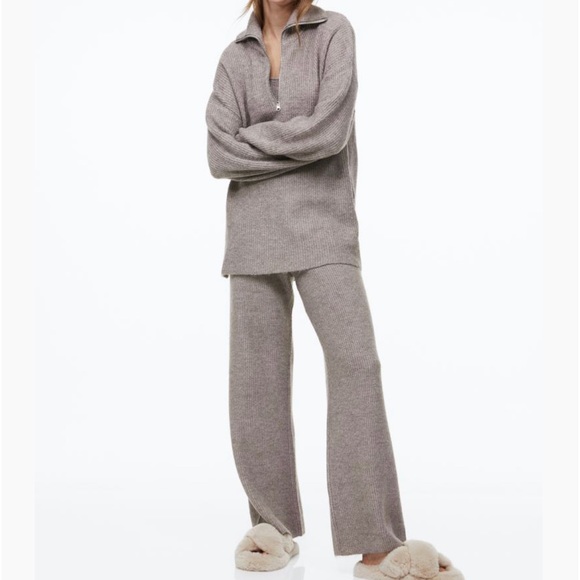 H&M Other - H&M Lounge Set